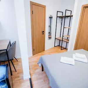Hotel Staryi Krakiv, Lemberg